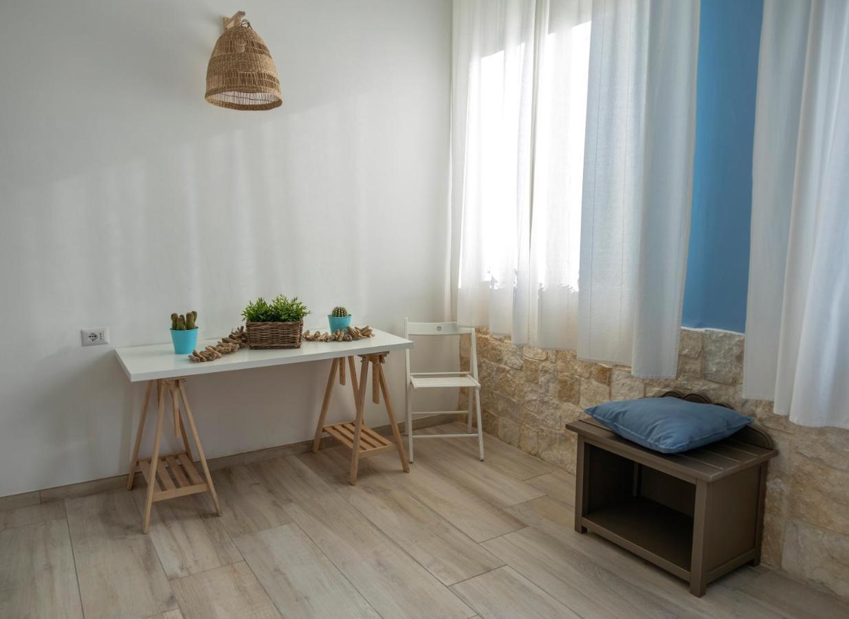 Torrelama Room & Breakfast Trani Exterior foto